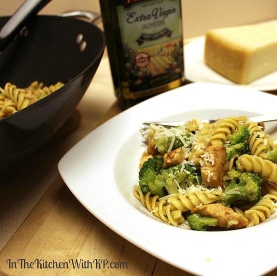 Garlic and Olive Oil Chicken Broccoli Pasta recipe www.InTheKitchenWithKP 5