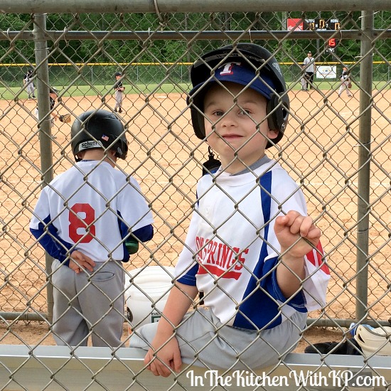 Rice Krispies Treats® Baseball Treat Bags | In The Kitchen With KP | Kid Snack Gift Bag Ideas 