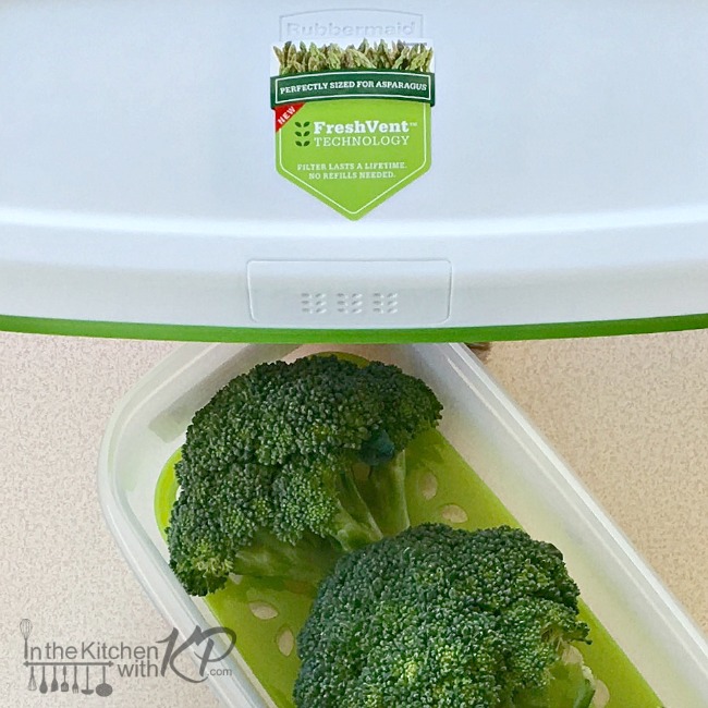  Keep Your Produce Fresher with Rubbermaid FreshWorks Containers | In The Kitchen With KP | Kitchen Tips| Healthy Eating | Green Living